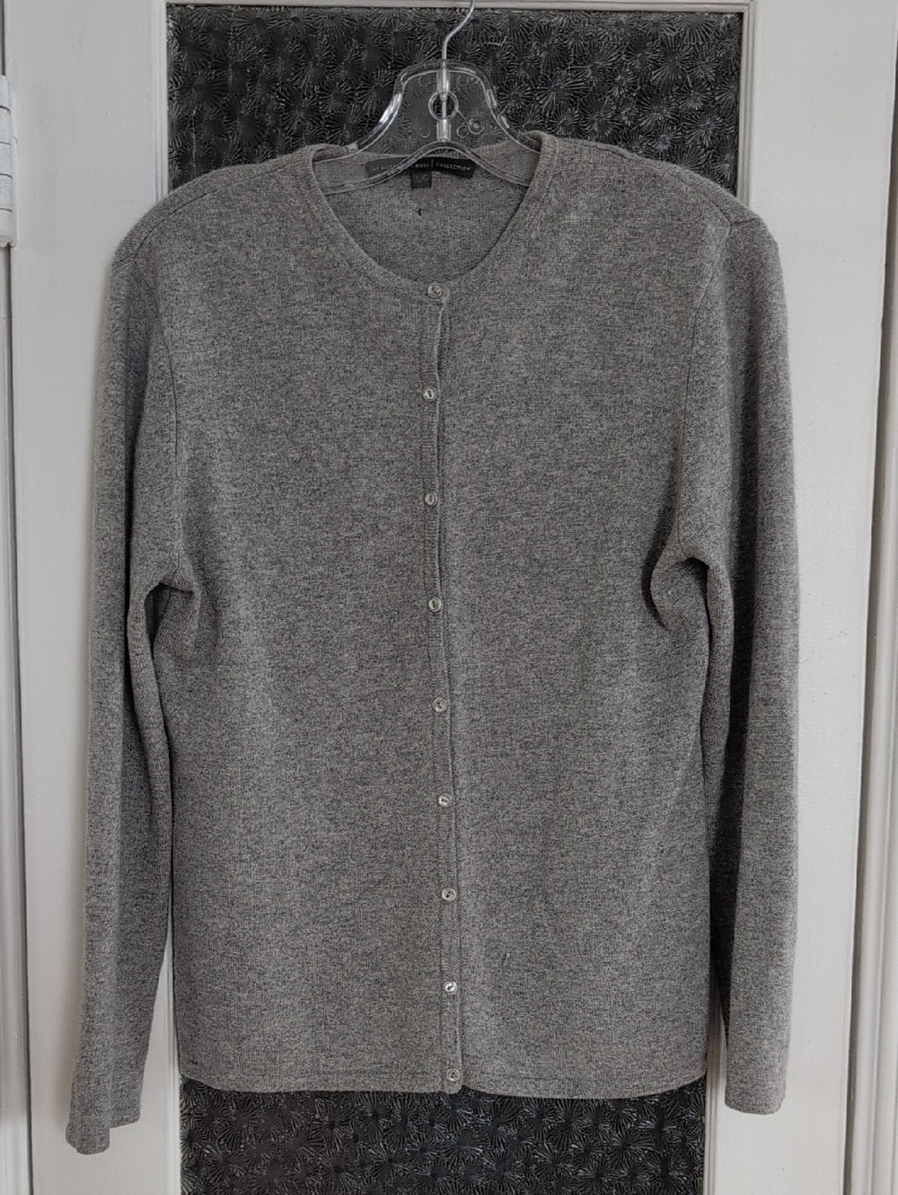 Cashmere Classic Grey Button-Front Sweater Cardigan